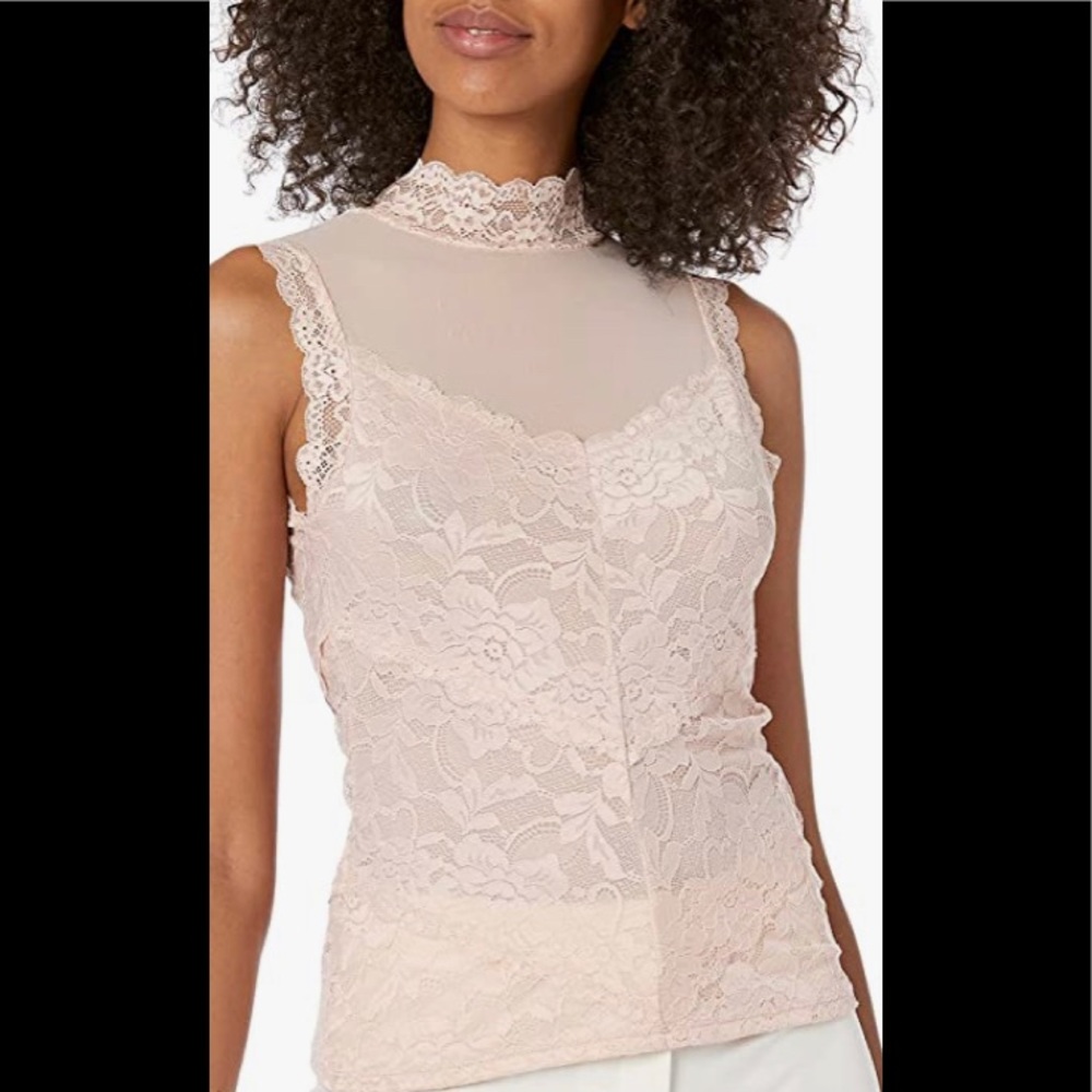 Guess Sleeveless Top